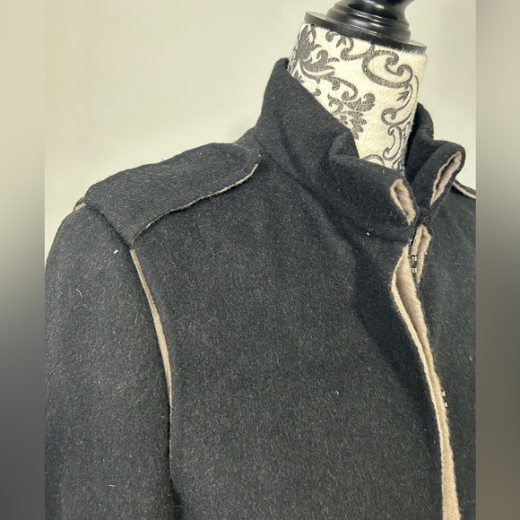 Layered Jacket - Picture 4 of 4